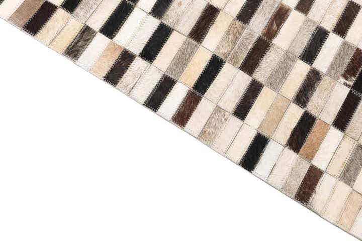 5' x 8' Cowhide Leather Rug
