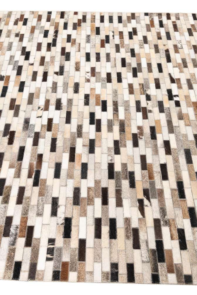 5' x 7' 9 Cowhide Leather Rug