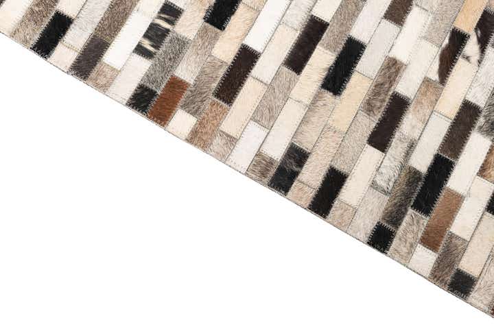5' x 7' 9 Cowhide Leather Rug