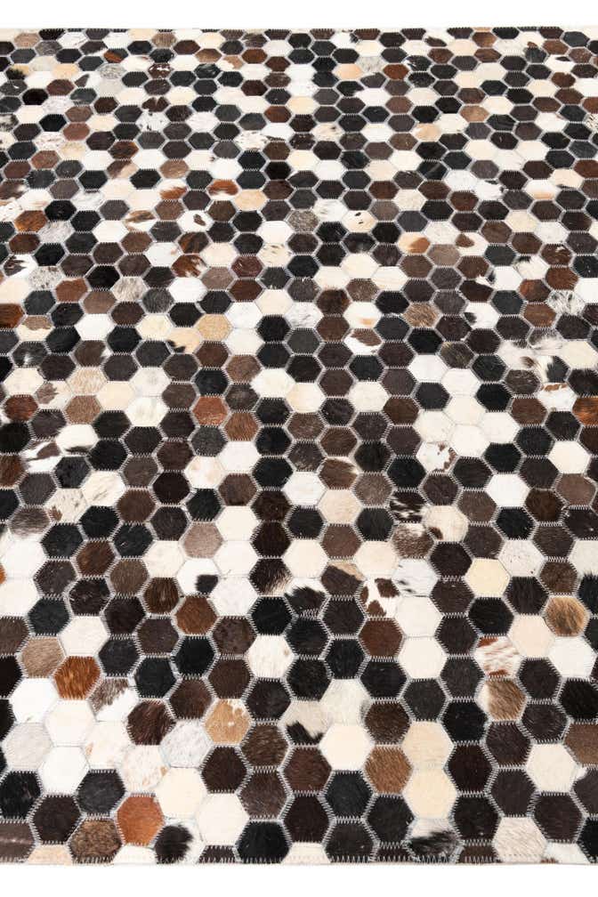 5' x 7' 8 Cowhide Leather Rug
