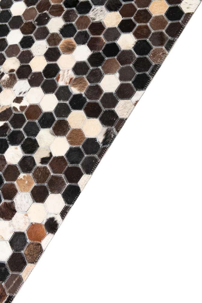 5' x 7' 8 Cowhide Leather Rug