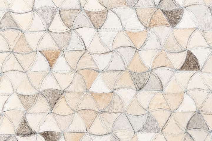 8' x 10' Cowhide Leather Rug
