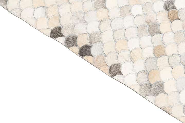 8' x 10' Cowhide Leather Rug