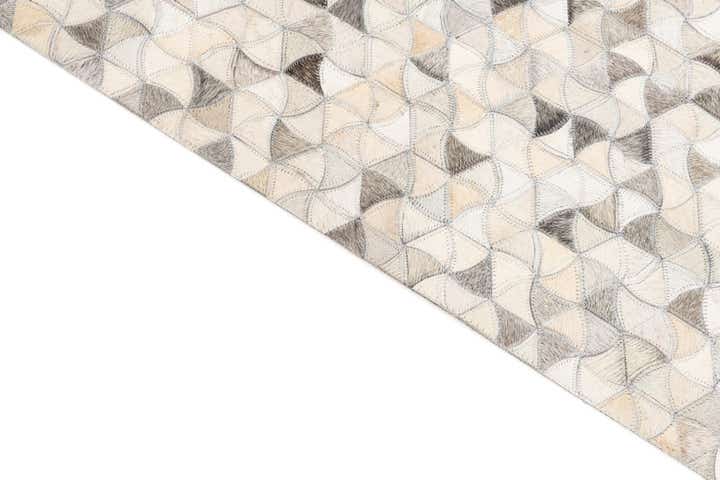 8' x 9' 10 Cowhide Leather Rug