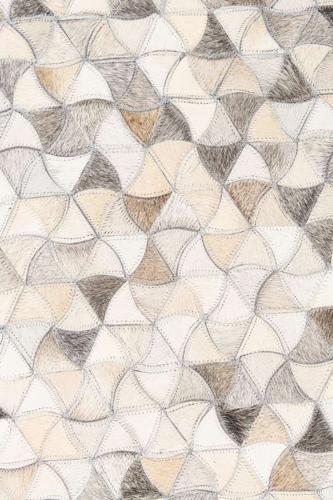 8' x 9' 10 Cowhide Leather Rug