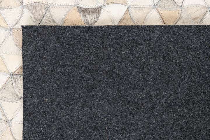 7' 8 x 10' Cowhide Leather Rug