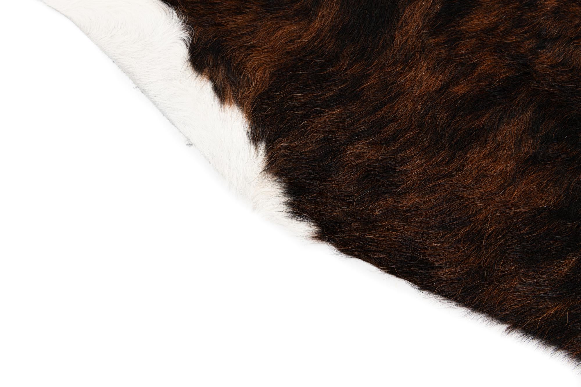 6' 1 x 6' 11 Cowhide Leather Rug