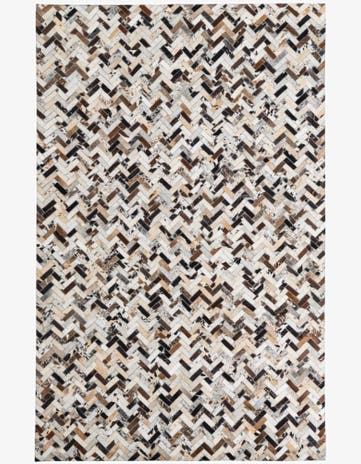 5' x 7' 10 Cowhide Leather Rug