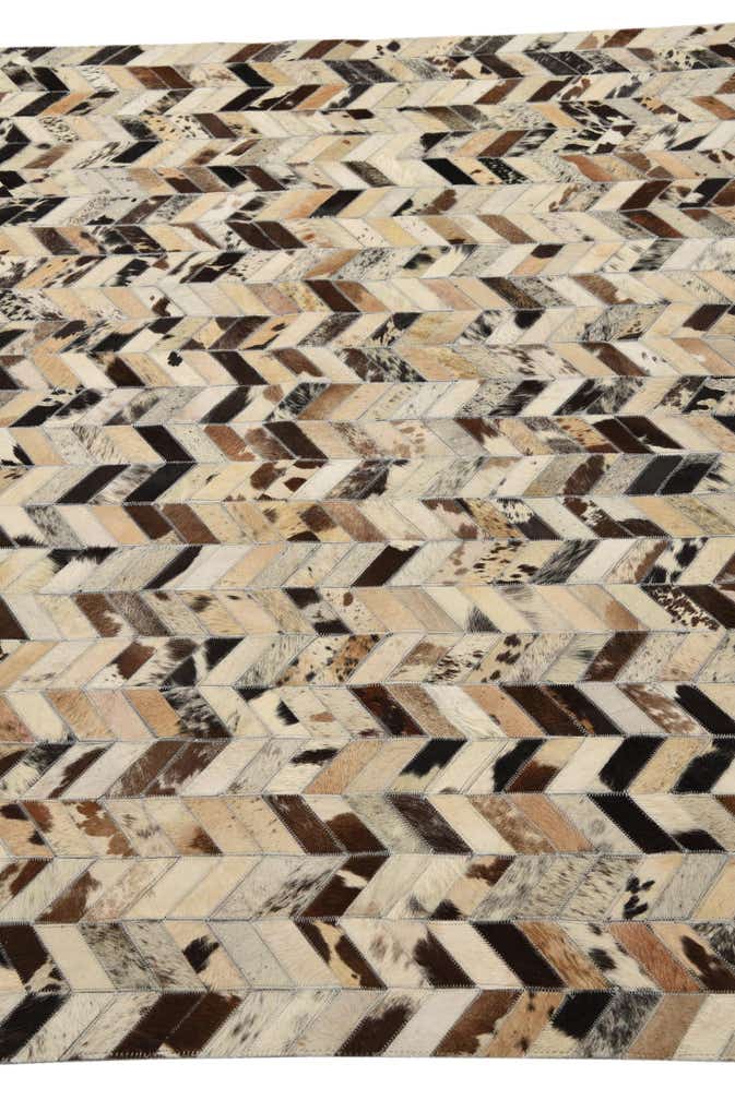 5' 2 x 8' Cowhide Rug