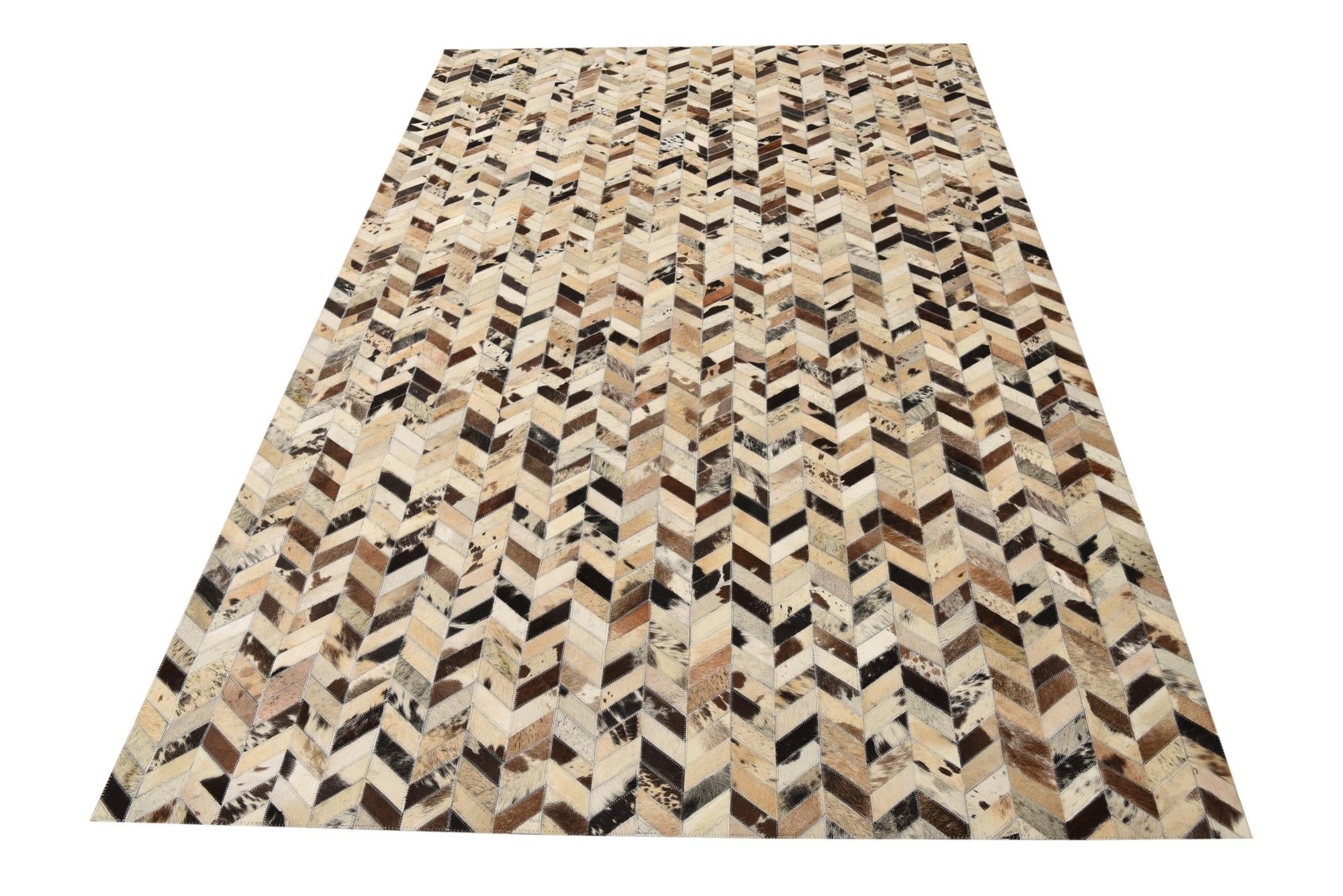 5' 1 x 8' Cowhide Rug