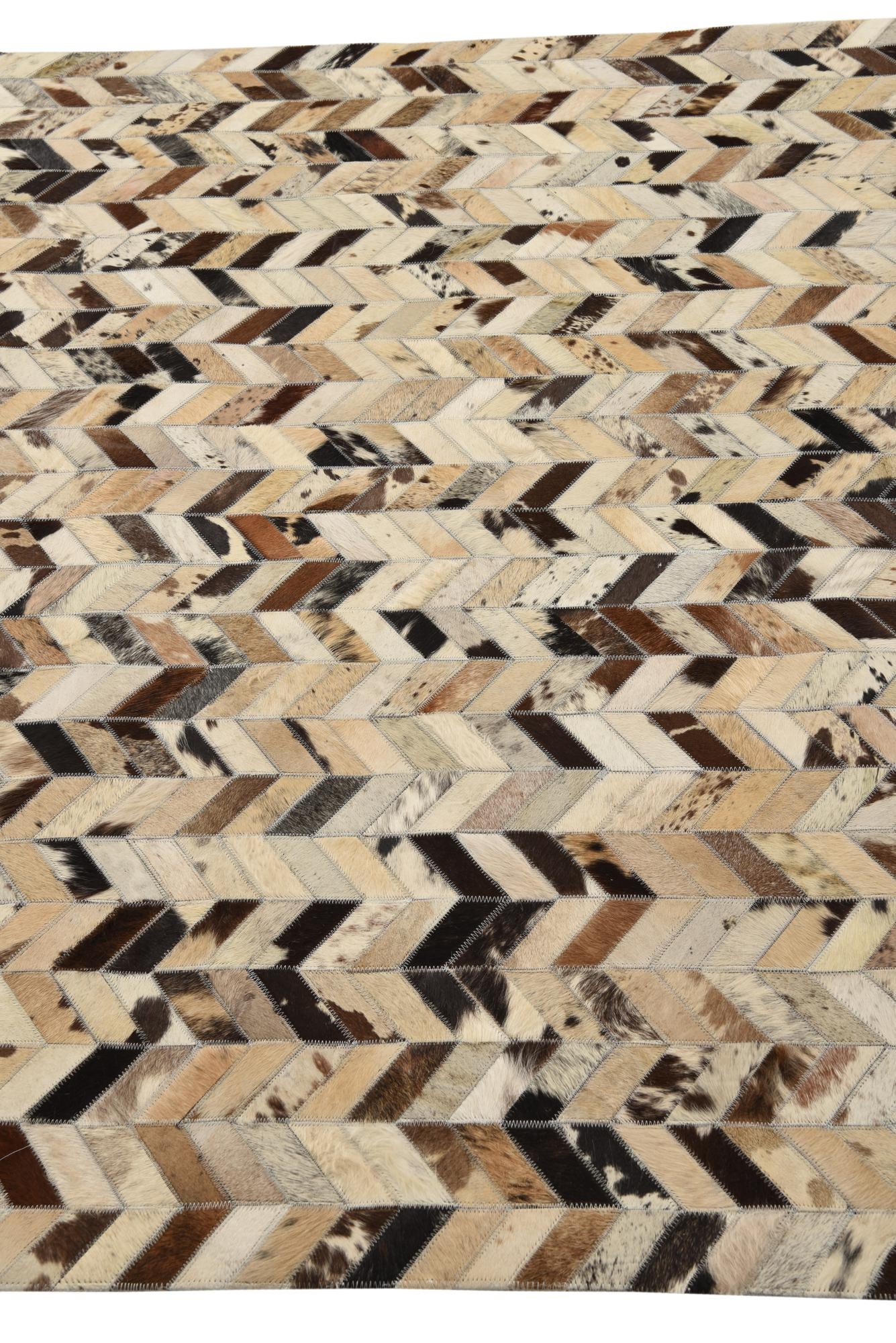 5' 1 x 8' Cowhide Rug