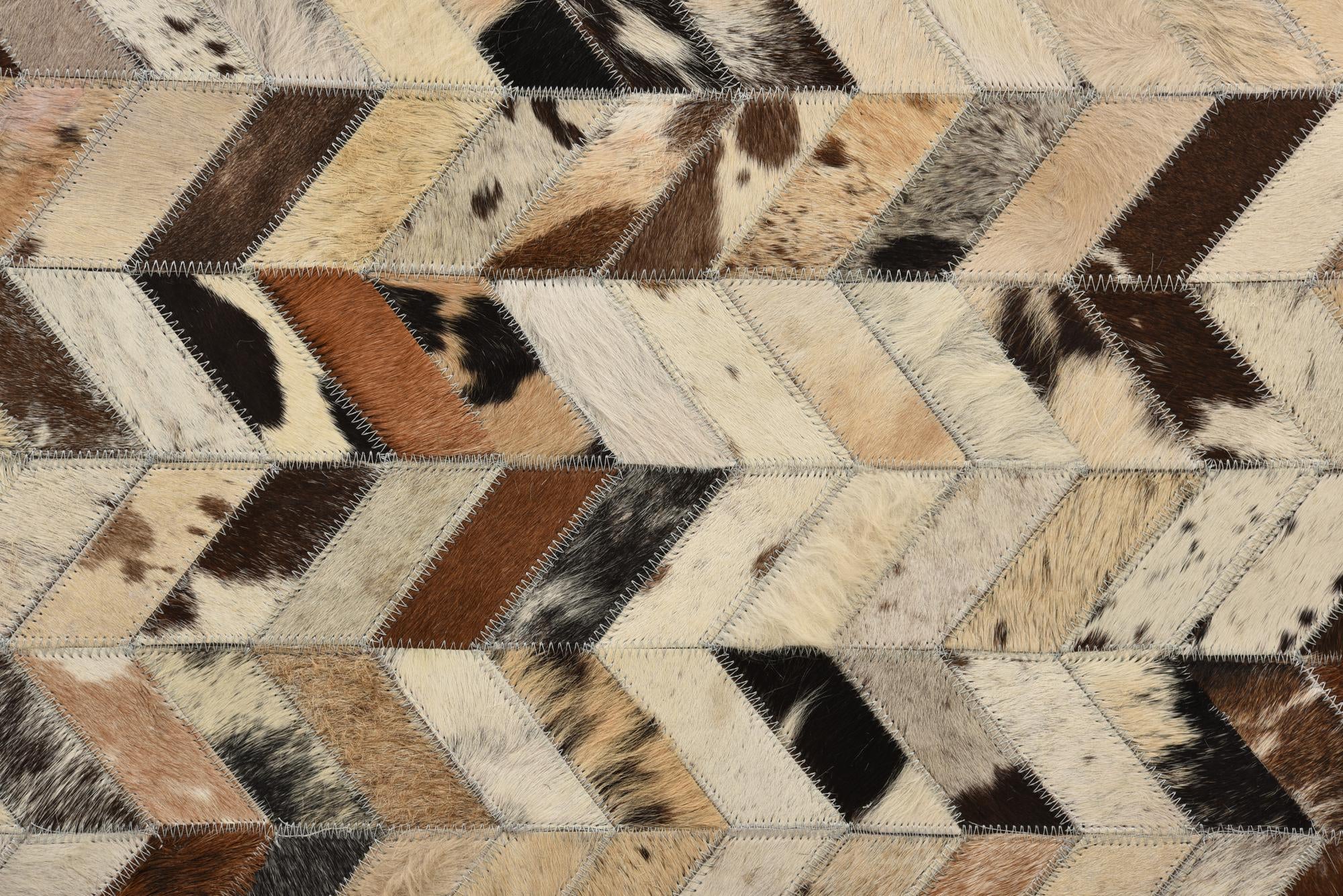 5' 1 x 8' Cowhide Rug