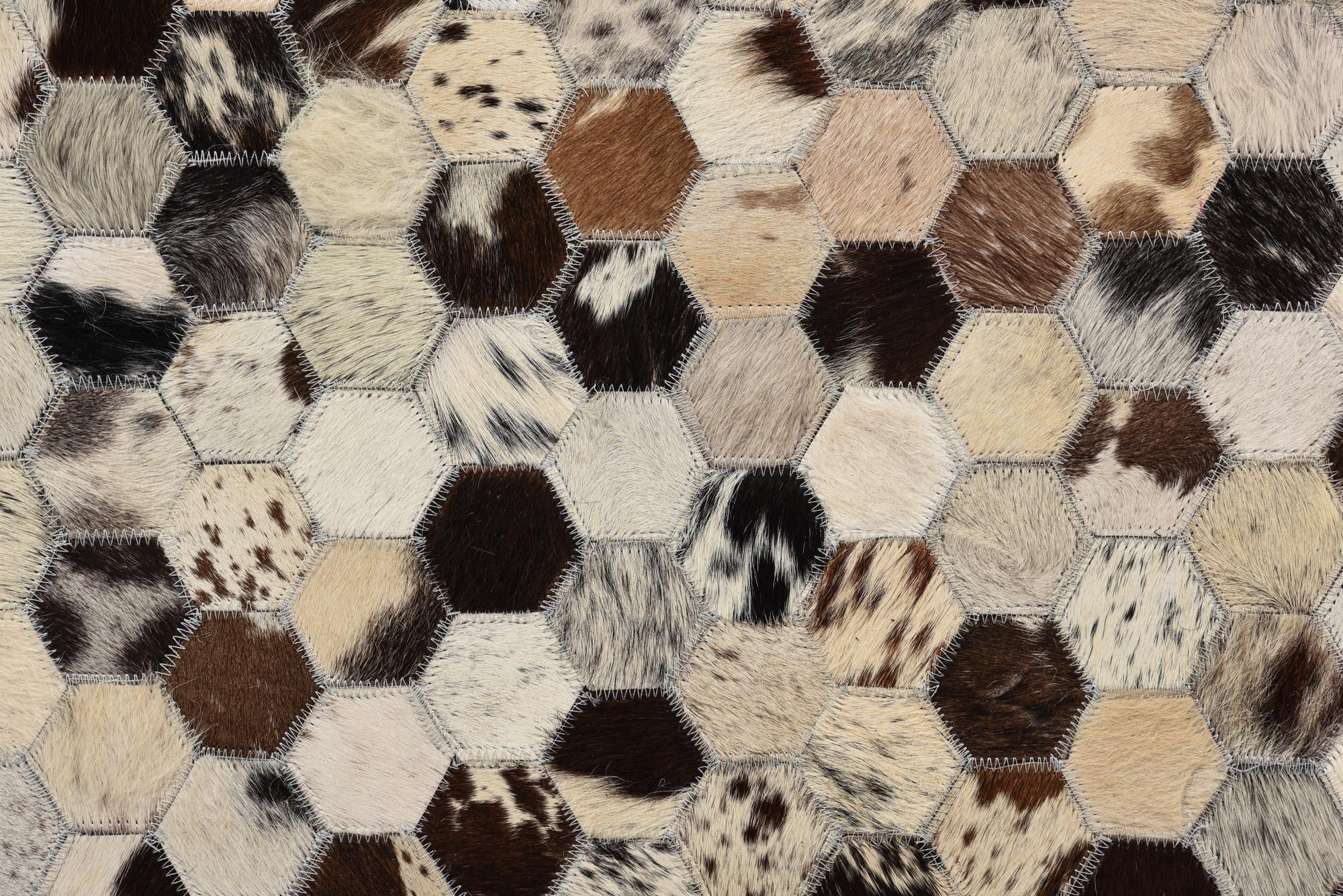5' 1 x 8' Cowhide Rug