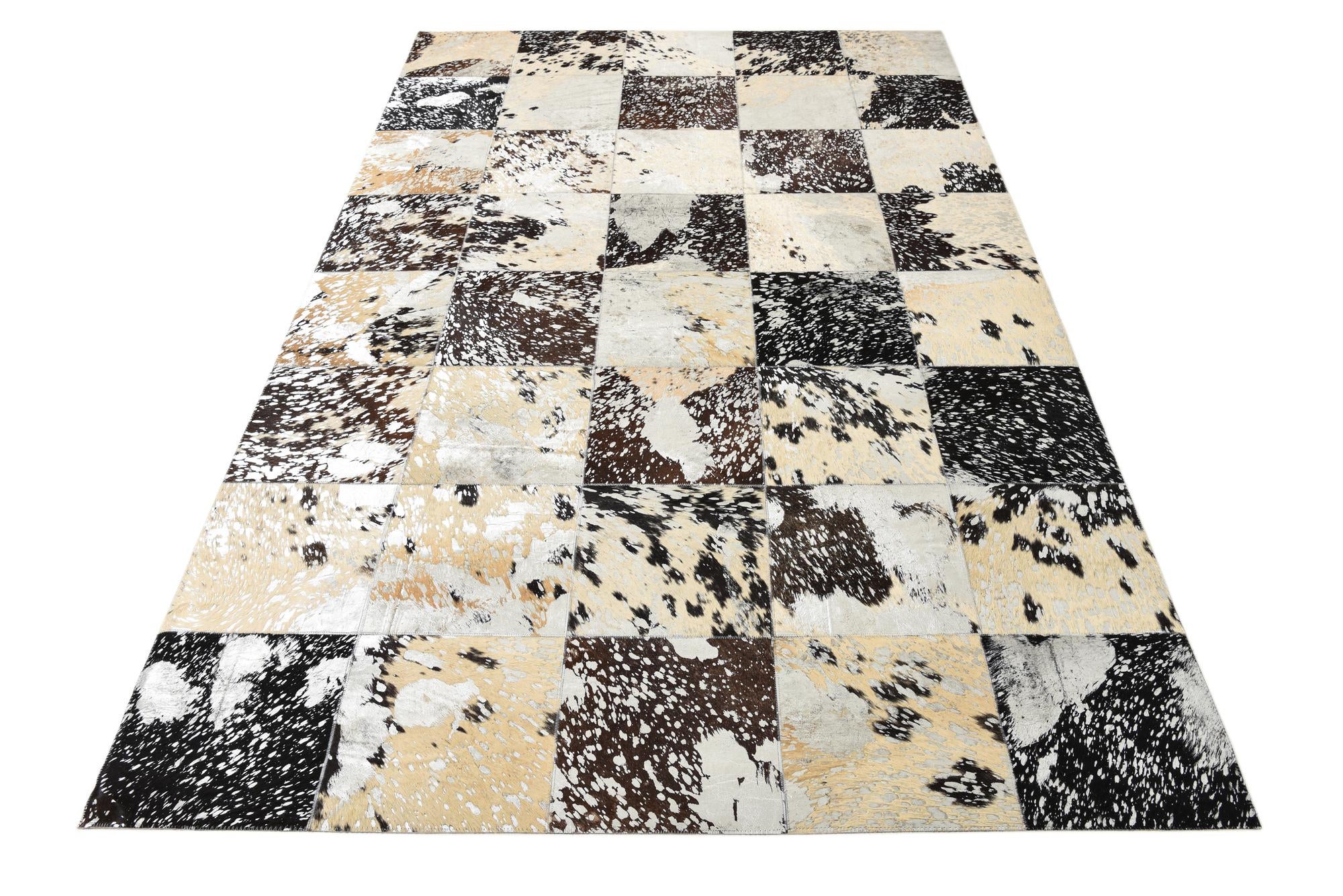 5' 1 x 8' Cowhide Rug