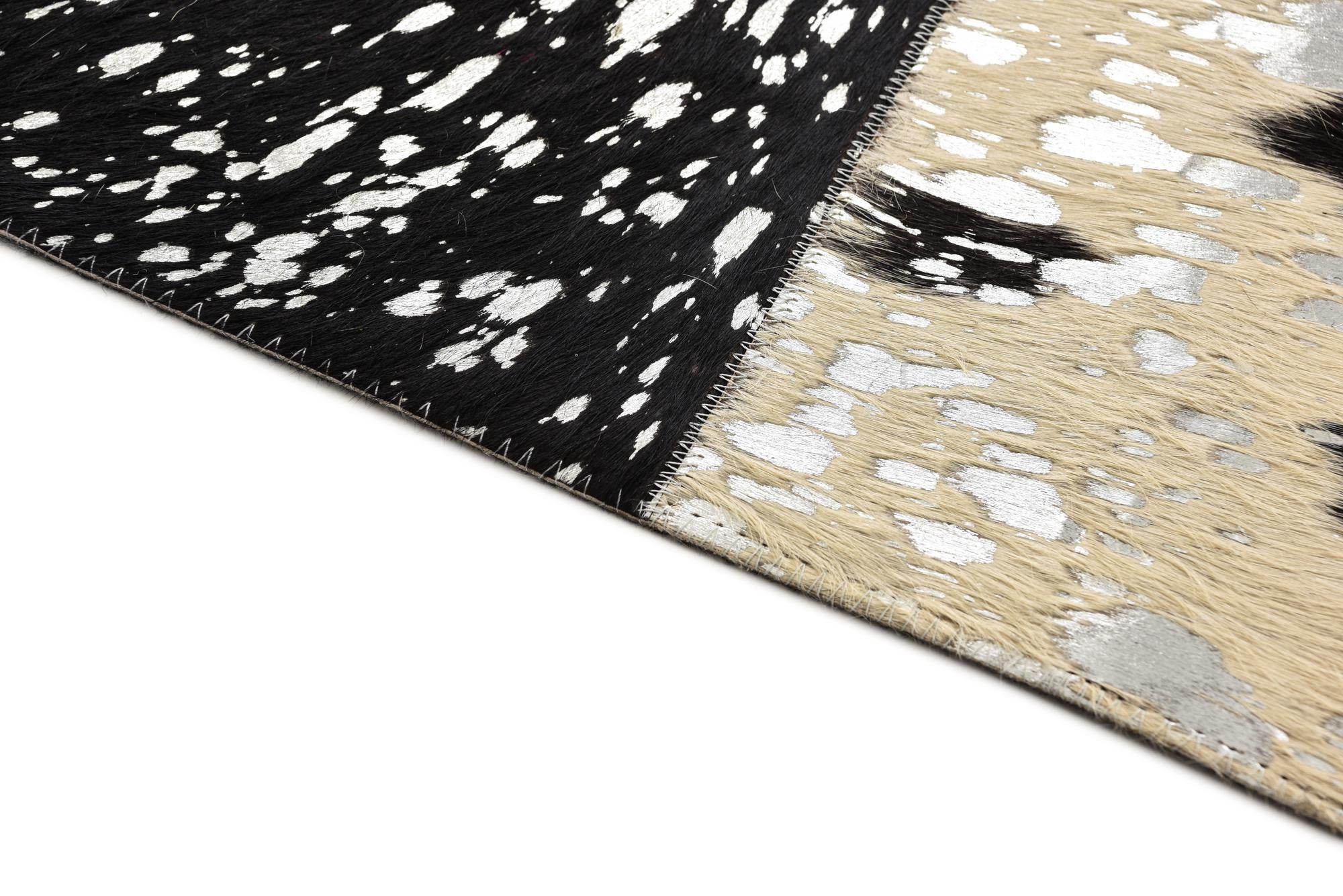 5' 1 x 8' Cowhide Rug
