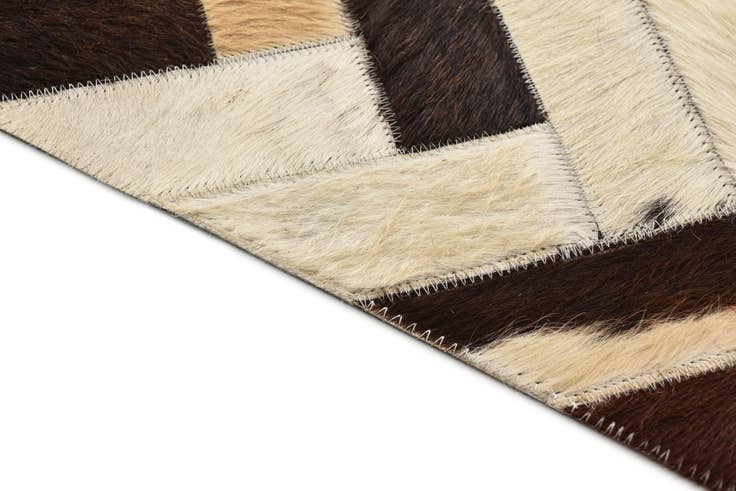 Detail image of 5' 3 x 7' 7 Cowhide Rug