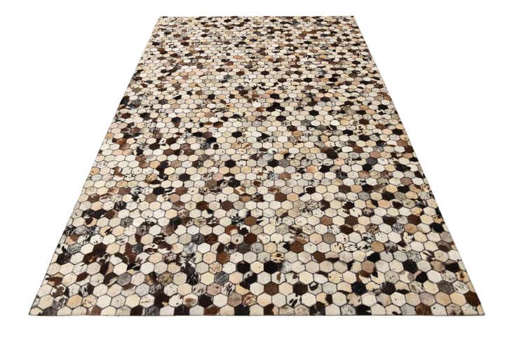 5' 1 x 8' 2 Cowhide Rug