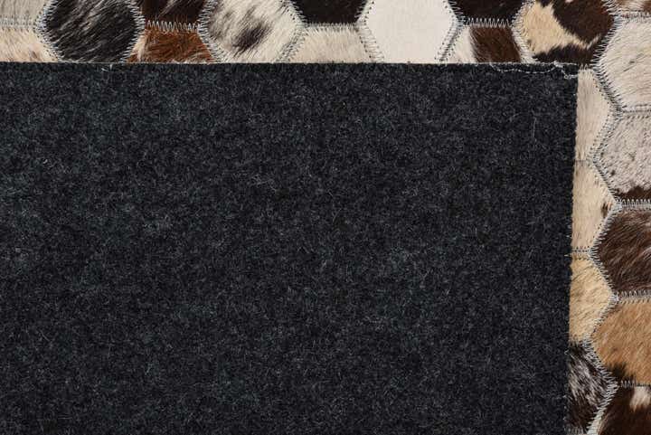 5' x 8' Cowhide Rug
