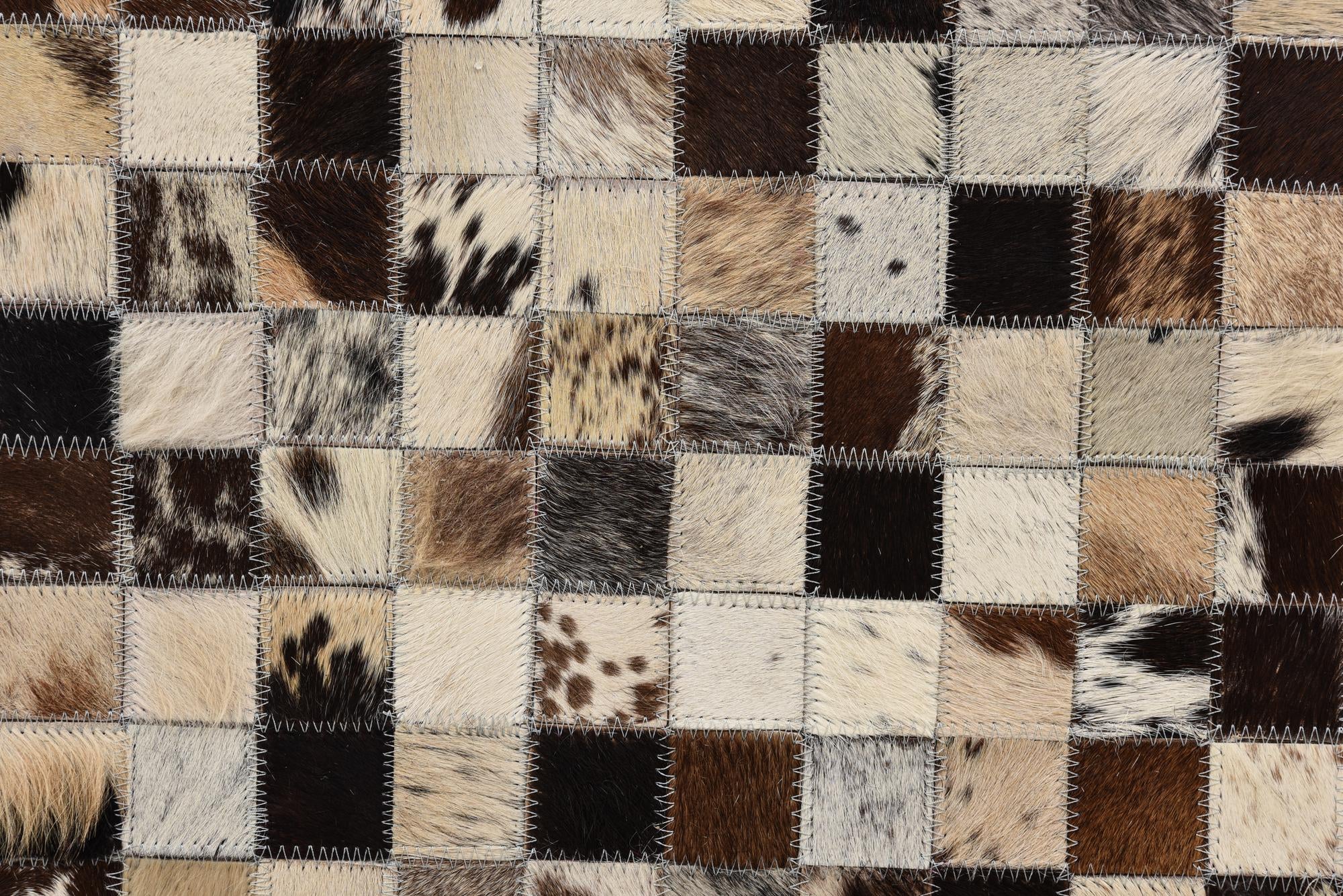 5' 2 x 8' Cowhide Rug