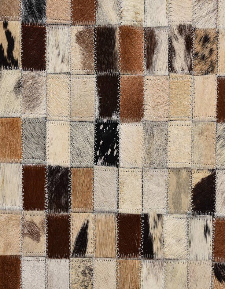 Detail image of 5' x 8' Cowhide Rug