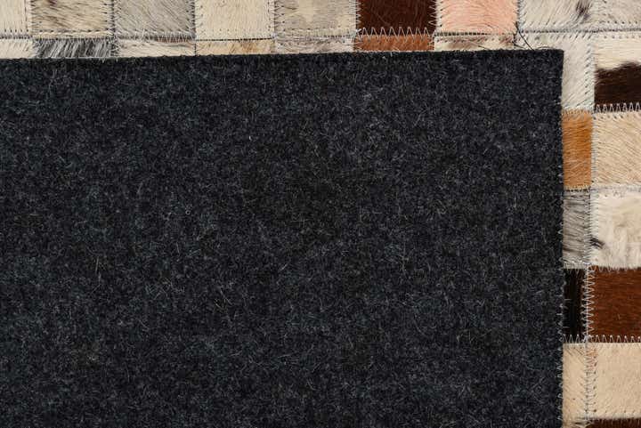 5' x 8' Cowhide Rug
