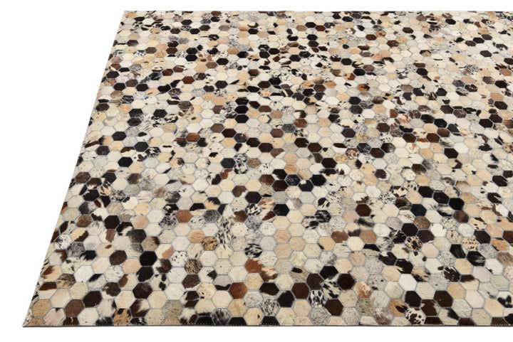 5' 1 x 8' Cowhide Rug