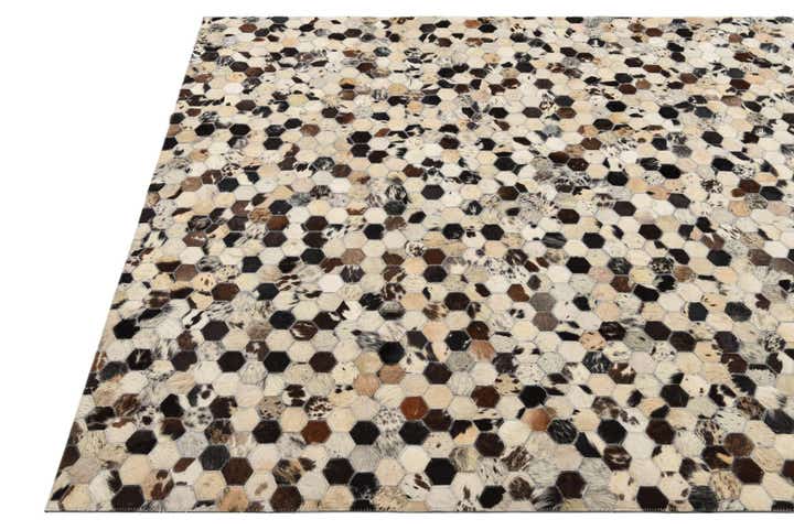 5' x 7' 10 Cowhide Rug