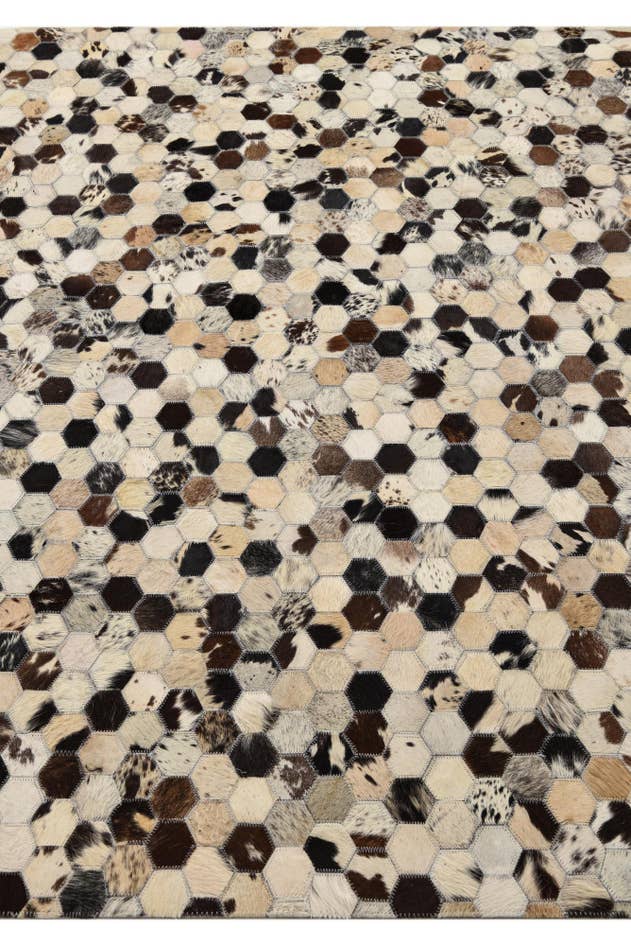 Detail image of 5' x 7' 10 Cowhide Rug