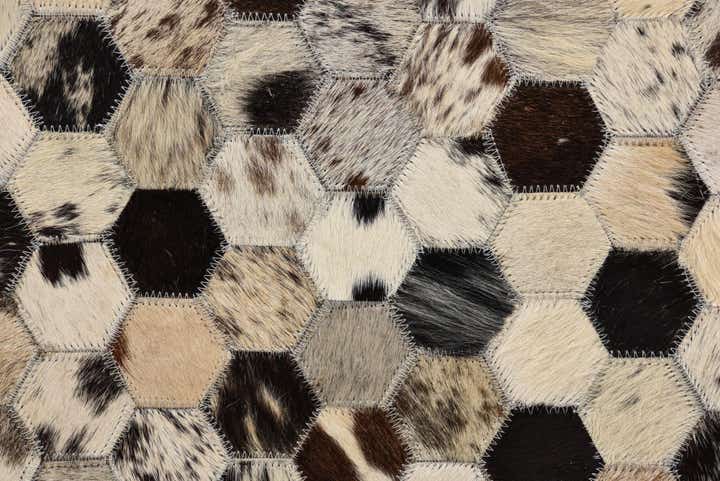 5' x 7' 10 Cowhide Rug