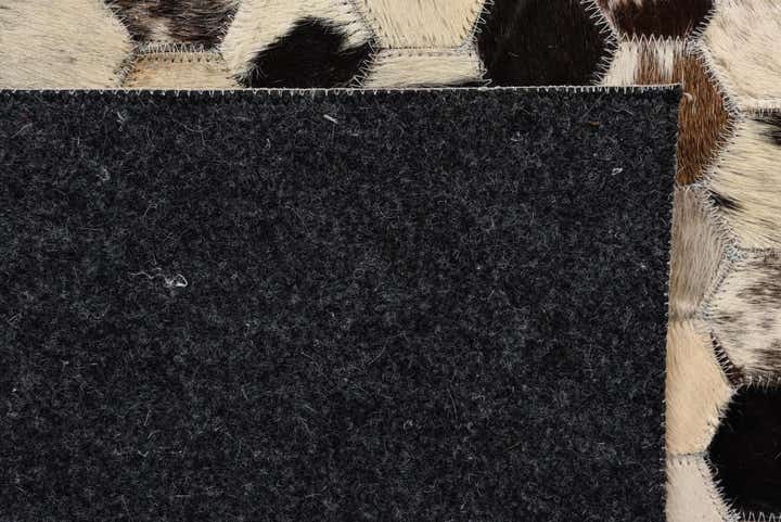 5' x 7' 10 Cowhide Rug