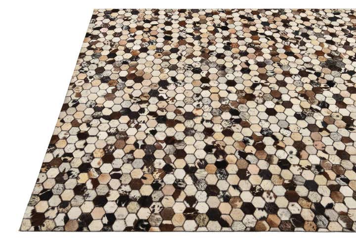 5' 2 x 8' 2 Cowhide Rug