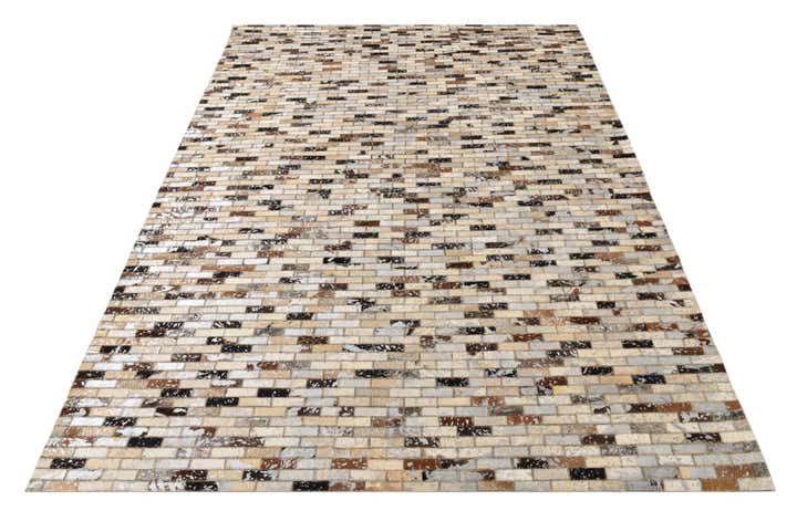 5' 4 x 7' 8 Cowhide Rug