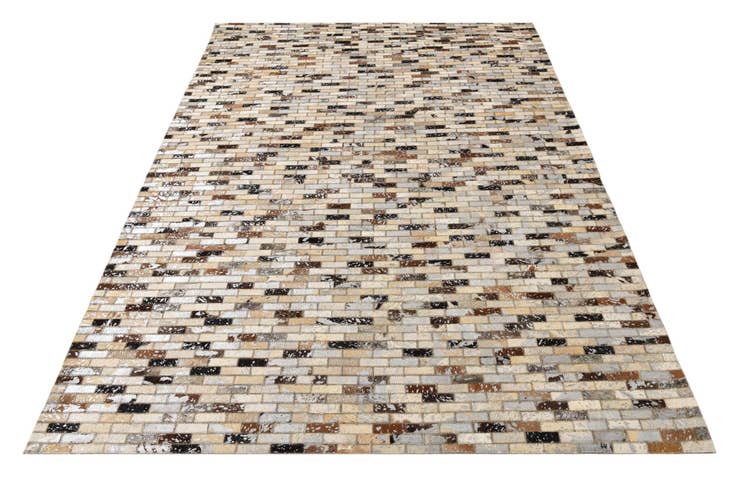 Detail image of 5' 4 x 7' 8 Cowhide Rug