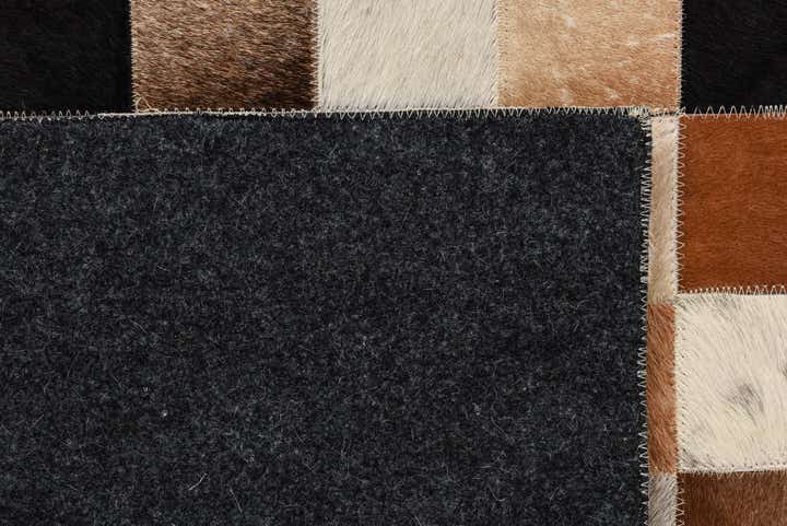 5' x 8' Cowhide Rug