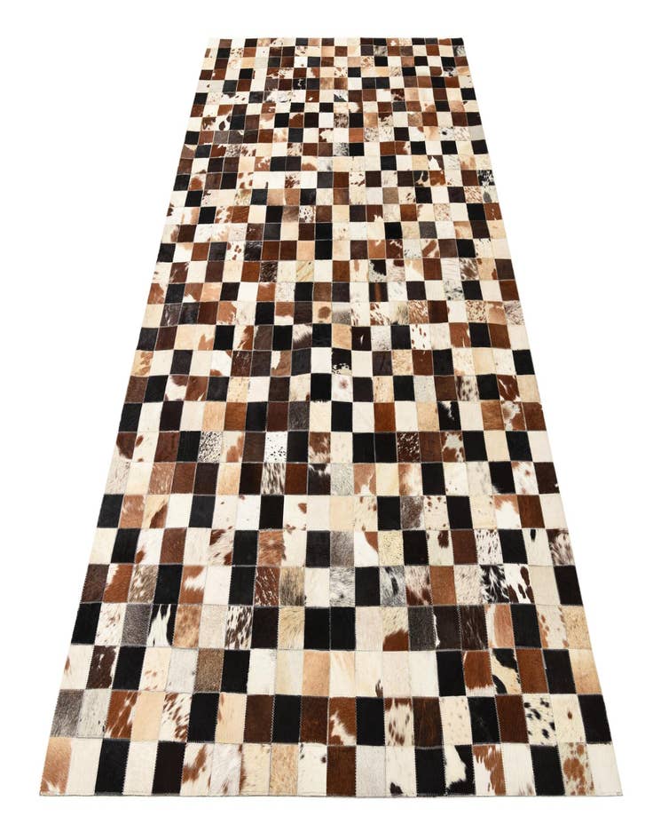 Detail image of 5' x 7' 10 Cowhide Rug