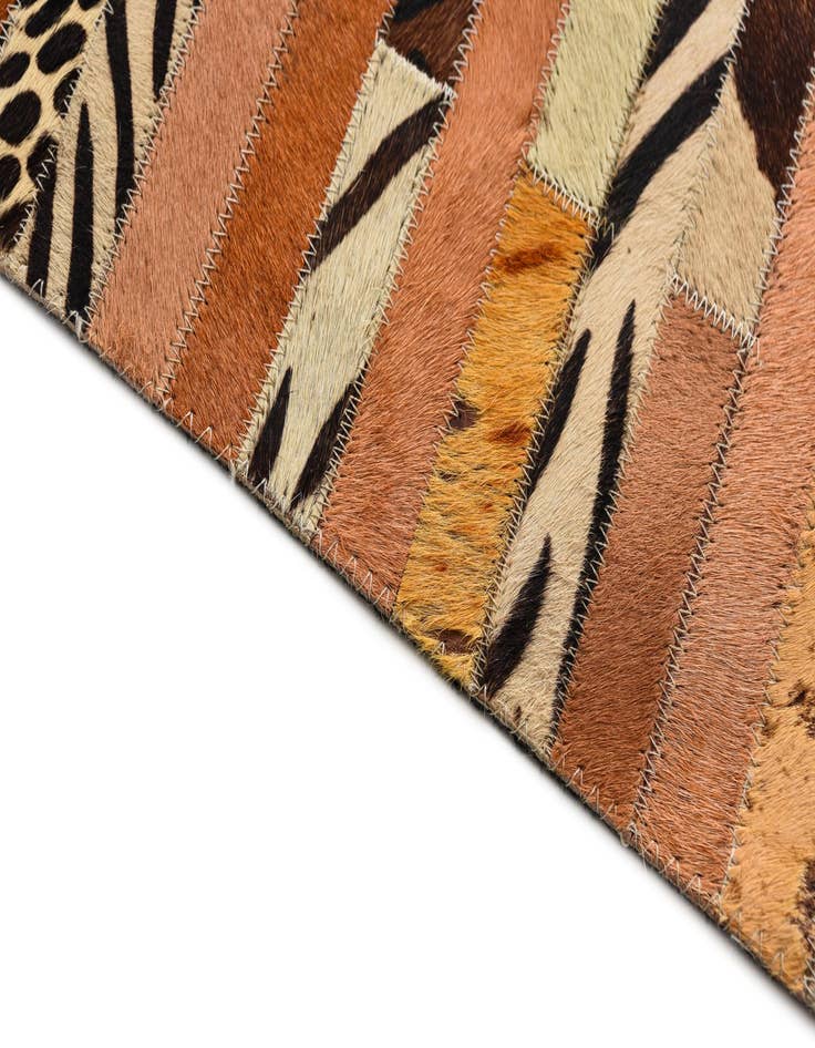 Detail image of 5' 6 x 7' 9 Cowhide Rug