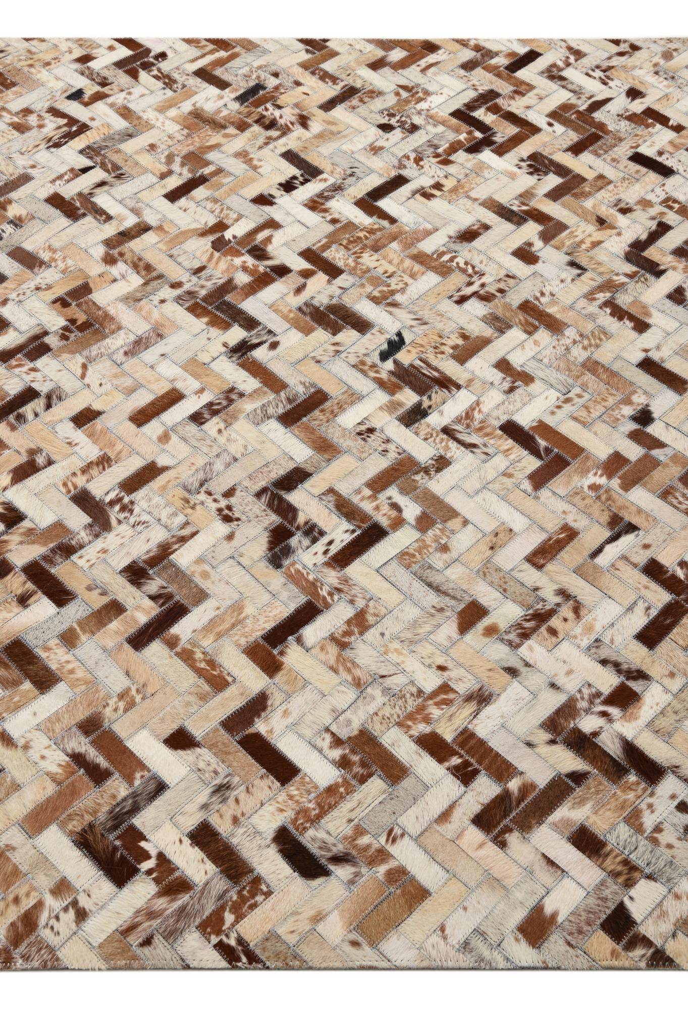 4' 10 x 7' 10 Cowhide Rug