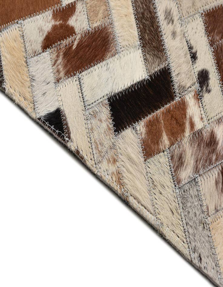 Detail image of 5' x 8' Cowhide Rug