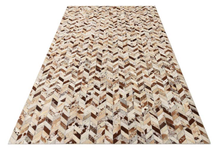 Detail image of 5' x 8' Cowhide Rug