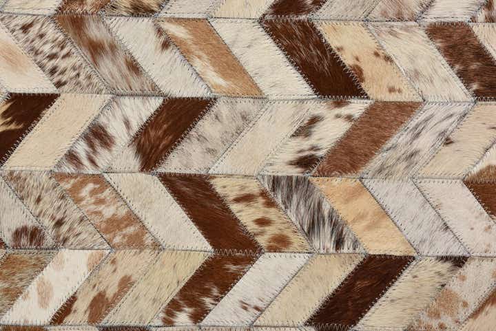 5' x 8' Cowhide Rug