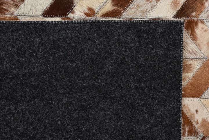 5' x 8' Cowhide Rug