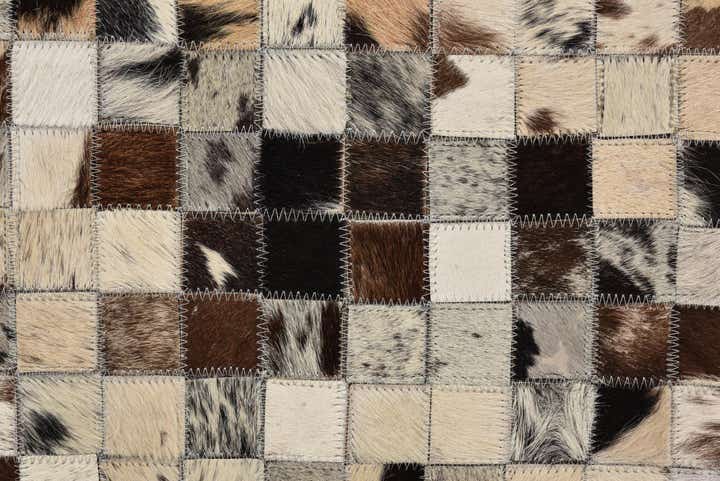 5' 2 x 8' Cowhide Rug