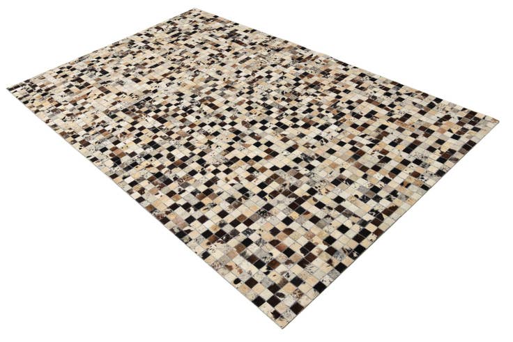 Detail image of 5' x 8' Cowhide Rug
