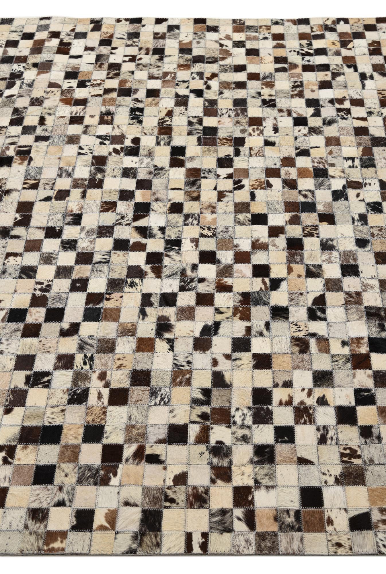 5' 2 x 8' Cowhide Rug