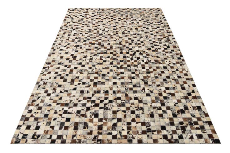 Detail image of 5' x 8' Cowhide Rug