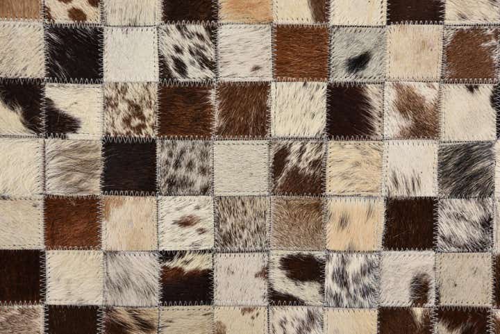 5' x 8' Cowhide Rug
