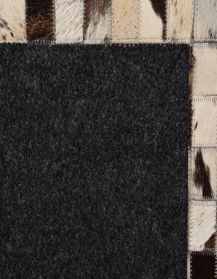 Detail image of 5' x 8' Cowhide Rug