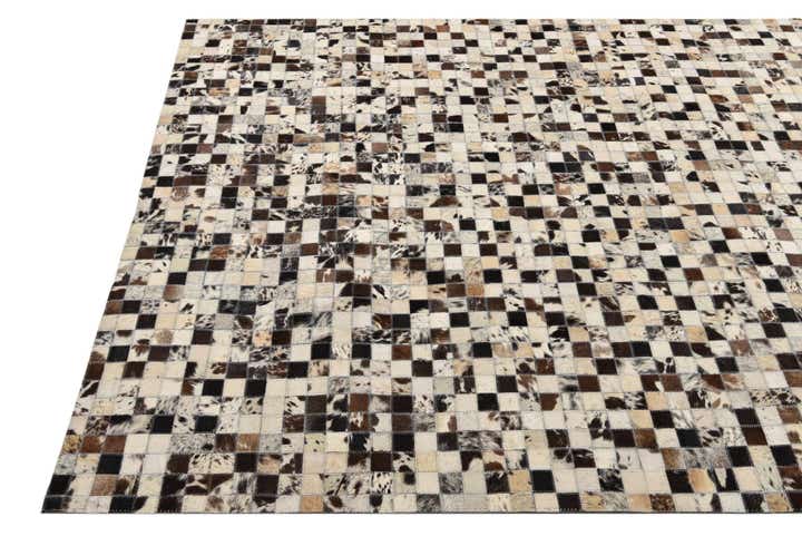 5' x 8' Cowhide Rug