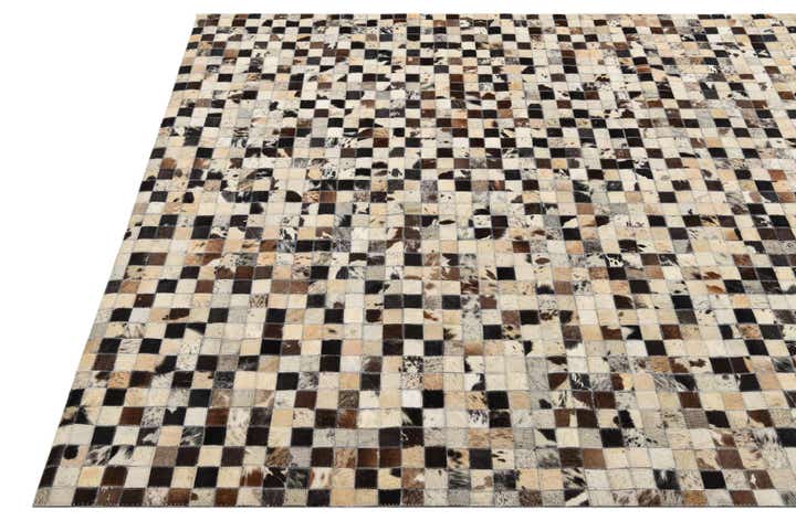 5' 1 x 8' Cowhide Rug
