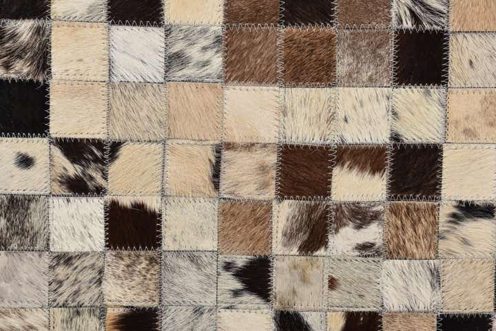 5' 1 x 8' Cowhide Rug